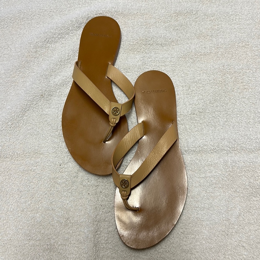 Tory Burch Sandals in like new condition